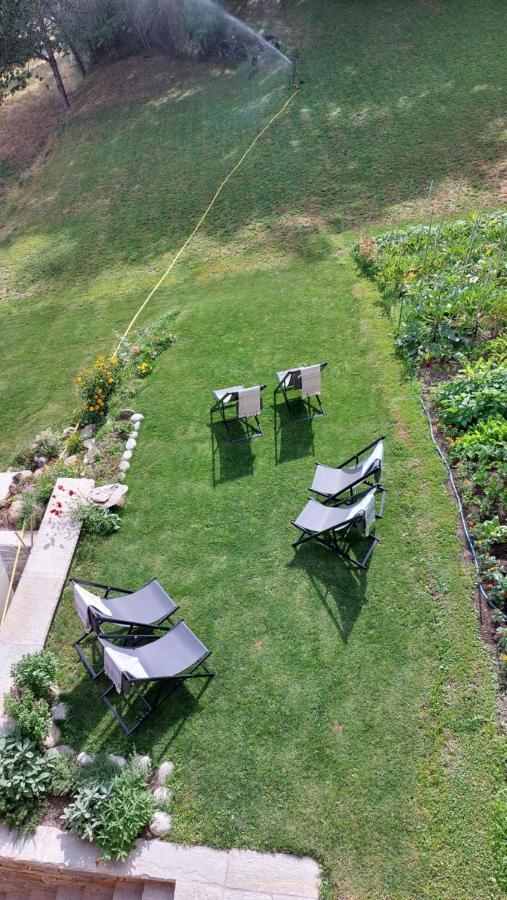 Beb Luca76 Bed & Breakfast Avise Exterior photo